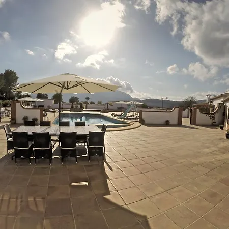 The Retreat * Jalón